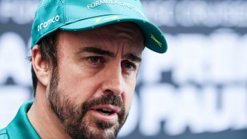 Fernando Alonso issues latest F1 retirement update