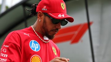 Lewis Hamilton handed uncertain verdict by F1 ally after 'tricky' Ferrari start