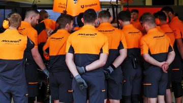 Former team boss aims extraordinary criticism at 'lazy' F1 staff