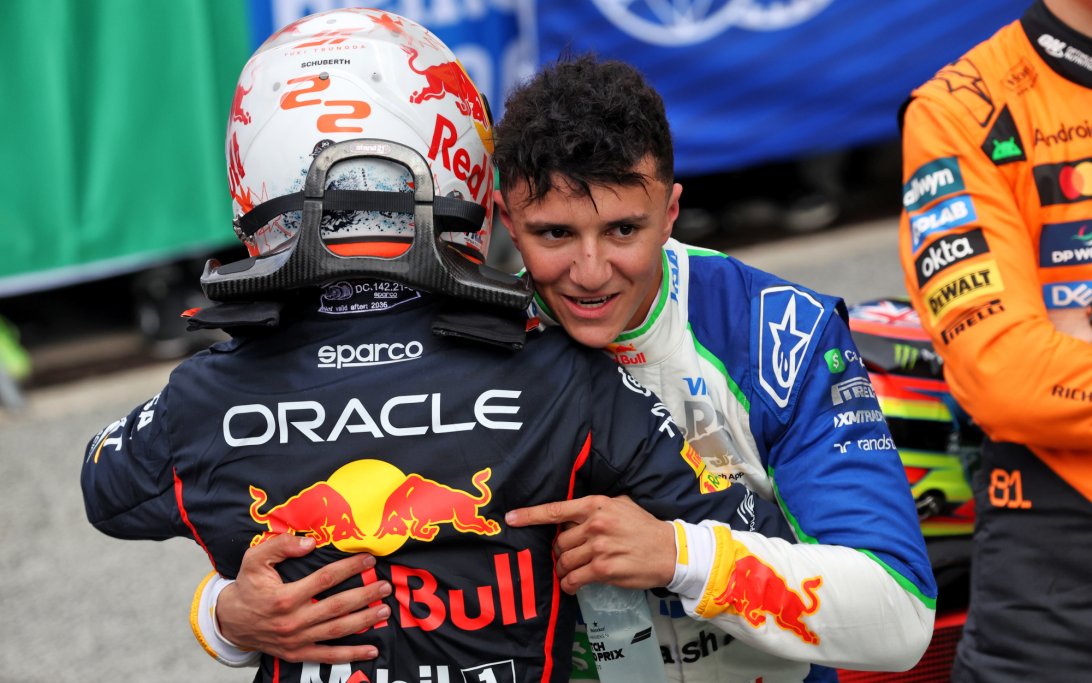 Tsunoda Hadjar Red Bull