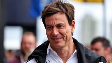 Toto Wolff questions major Mercedes decision ahead of F1 revolution